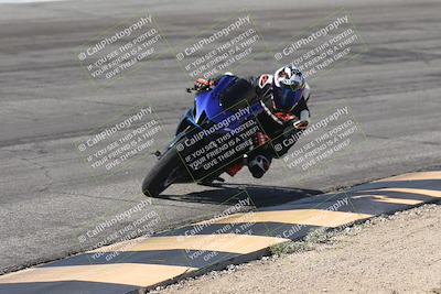media/Oct-13-2025-Moto Forza (Mon) [[a66d839500]]/4-C Group/Session 2 (Bowl)/